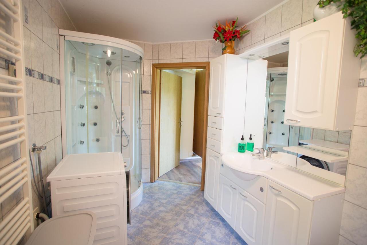 צ'רקנו Apartma Na Ravnicah מראה חיצוני תמונה